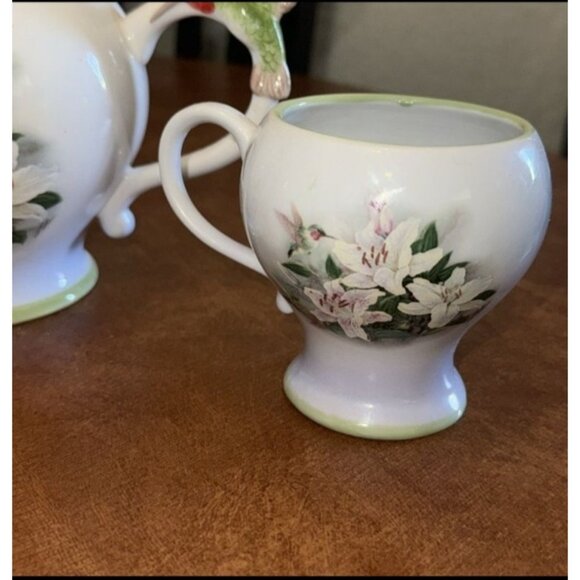 Vintage Floral Teapot & Cup Set With Hummingbird - Picture 4 of 12